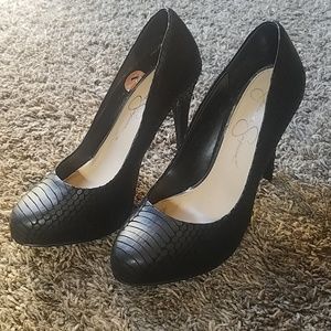 Jessica Simpson heels